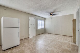 3922 Hayes Ave in El Paso, TX - Building Photo