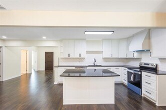 7202 Concord Ave in Dallas, TX - Building Photo - Building Photo