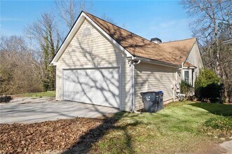 675 Clearwater Pl in Lawrenceville, GA - Building Photo - Building Photo