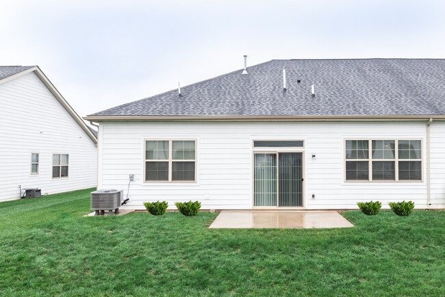 Progress Village Townhomes & Duplexes in Chambersburg, PA - Building Photo - Building Photo