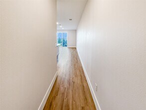 5607 Mobeetie Lp in Bee Cave, TX - Building Photo - Building Photo