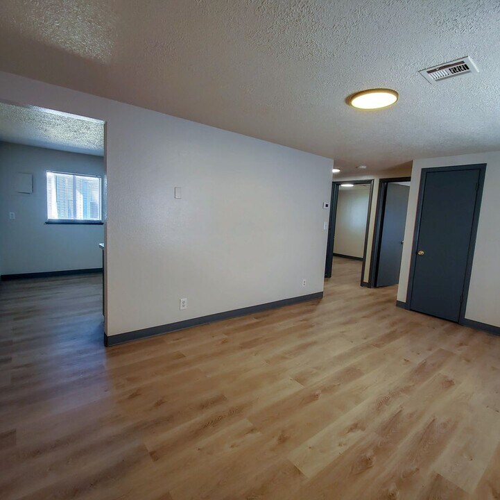 642 N Beard Ave-Unit -Unit A in Shawnee, OK - Building Photo