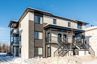 3176 Saindon St in Lévis, QC - Building Photo
