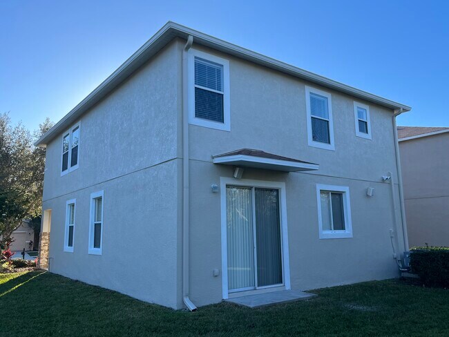26915 Stillbrook Dr in Zephyrhills, FL - Building Photo - Building Photo