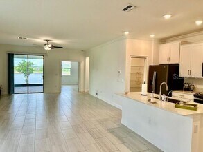 9750 Campanula Ct in Land O Lakes, FL - Building Photo - Building Photo