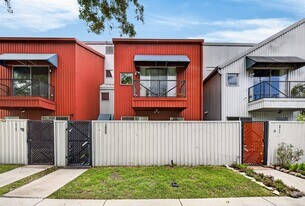 2809 Crawford St in Houston, TX - Building Photo