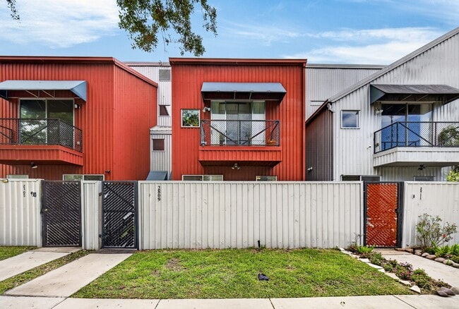 property at 2809 Crawford St