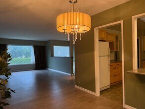 1828 Westminster Ave in Port Coquitlam, BC - Building Photo - Building Photo