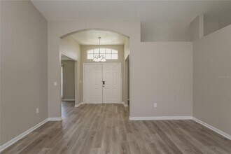3507 Manor Loop in Lakeland, FL - Building Photo - Building Photo