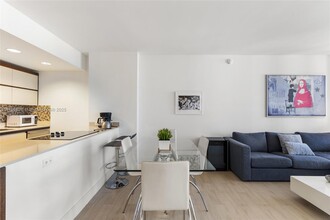 2155 Washington in Miami Beach, FL - Building Photo - Building Photo
