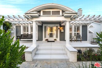 1308 N Ogden Dr in West Hollywood, CA - Building Photo - Building Photo