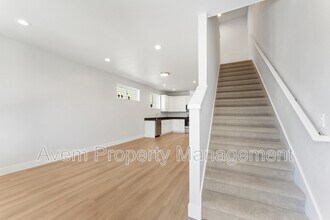 936 Molalla Ave in Oregon City, OR - Foto de edificio - Building Photo