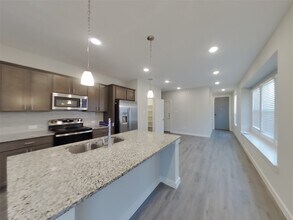 2407 Foster Hl Rd in Richmond, TX - Building Photo - Building Photo