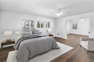 4218 Middlesex Dr in San Diego, CA - Building Photo - Building Photo