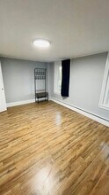 153 S Main St in Phoenixville, PA - Building Photo - Building Photo