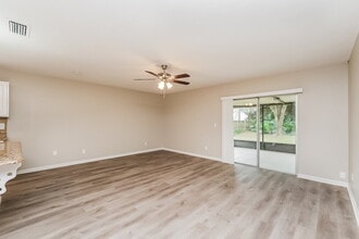 3910 Briarlake Dr in Valrico, FL - Building Photo - Building Photo