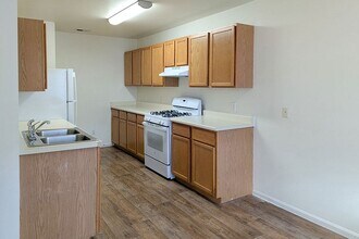 Eagles Nest Apartments in Rifle, CO - Building Photo - Building Photo