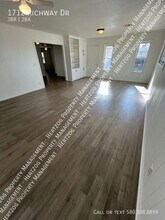 1712 Richway Dr in Ponca City, OK - Building Photo - Building Photo