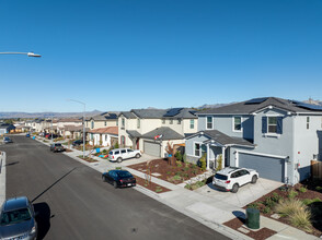 1950 Rosemary Dr in Hollister, CA - Building Photo - Building Photo