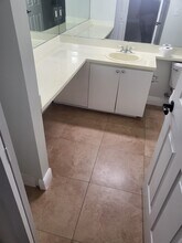 11133 SW 8th St, Unit 103 in Pembroke Pines, FL - Building Photo - Building Photo