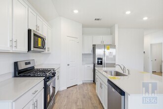 1832 Buntline Hitch Dr in Leander, TX - Building Photo - Building Photo