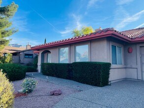 80 Stone Way in Sedona, AZ - Building Photo - Building Photo