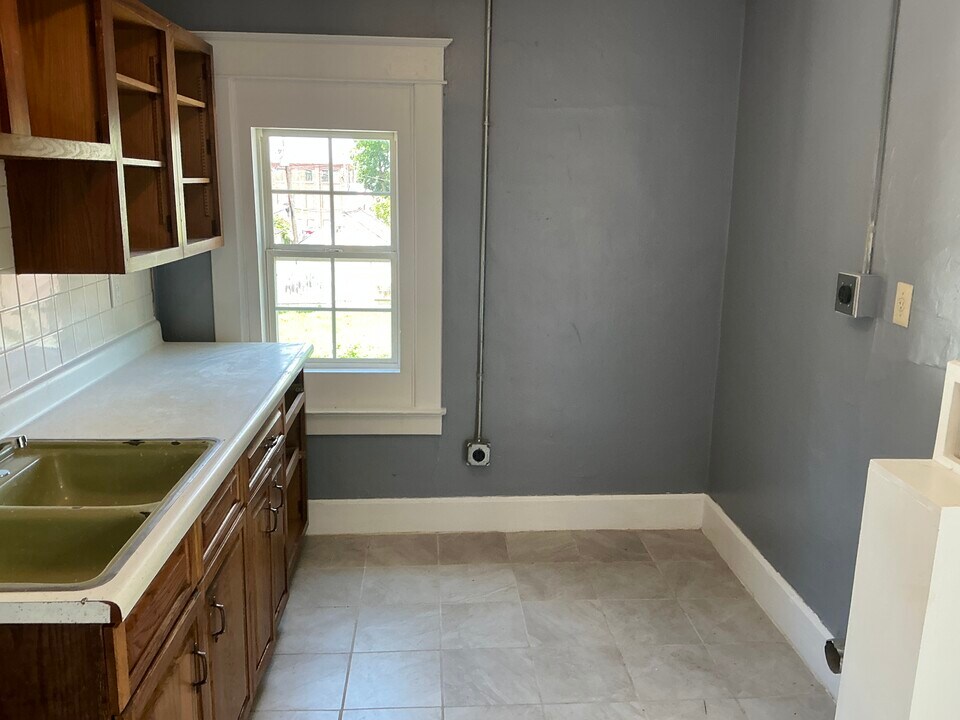 1415 N D St, Unit one-half in Richmond, IN - Building Photo