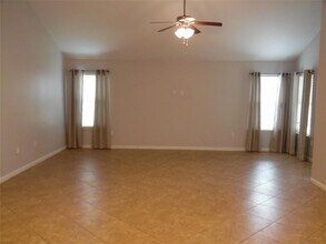 1217 Peregrine Way in Leander, TX - Building Photo - Building Photo