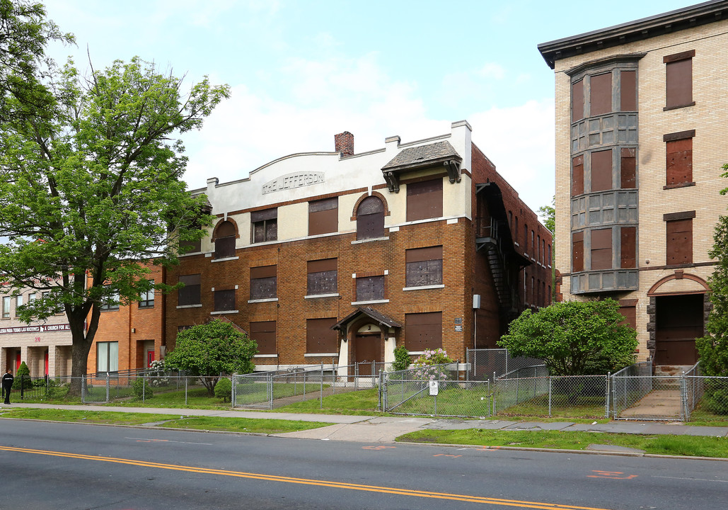 216 Washington St in Hartford, CT - Foto de edificio