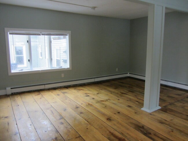 135 South St in Biddeford, ME - Building Photo - Building Photo