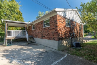 3776 Feather Ln in Elsmere, KY - Building Photo - Building Photo