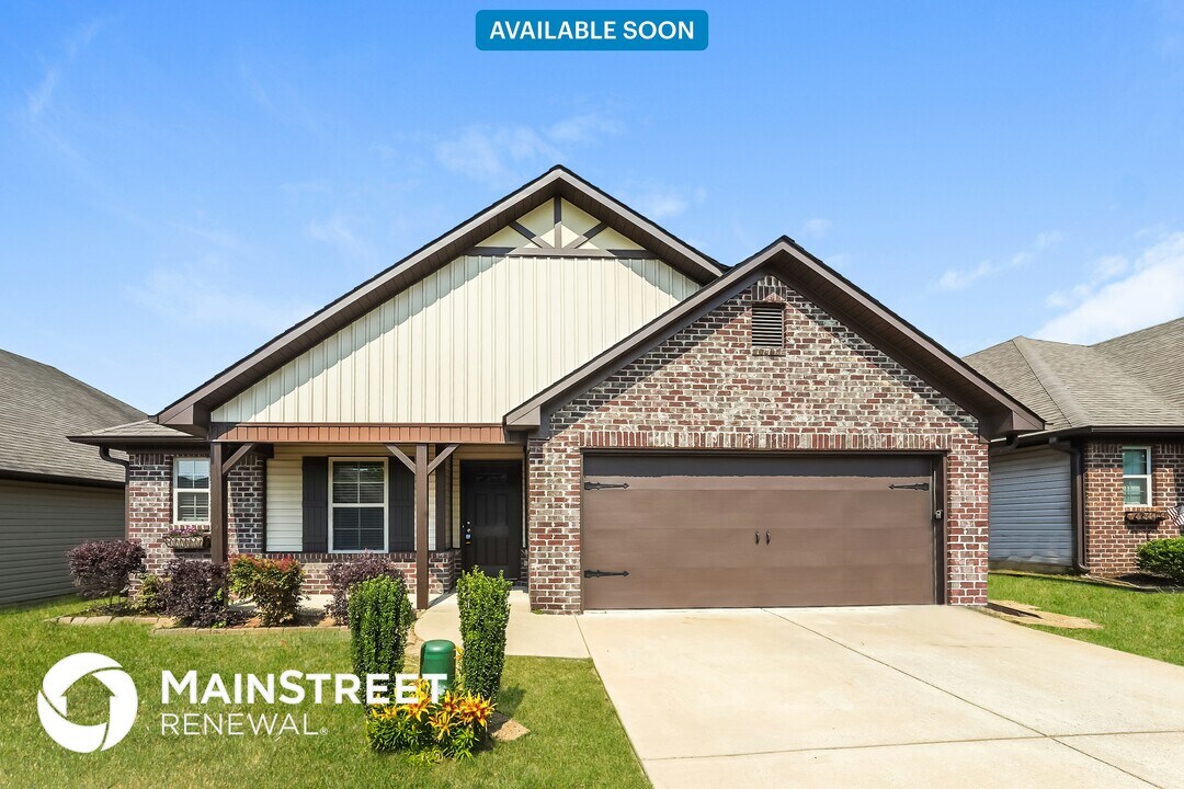 8216 Franklin Ln in Morris, AL - Building Photo
