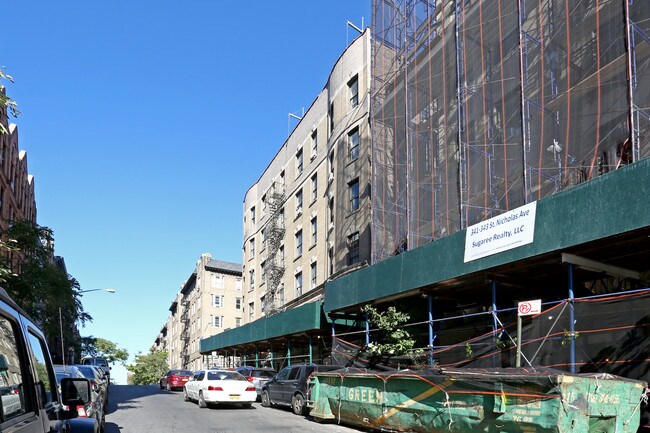 2 St Nicholas Terrace in New York, NY - Foto de edificio - Building Photo