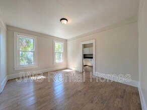 6618 Avalon St in Jacksonville, FL - Building Photo - Building Photo