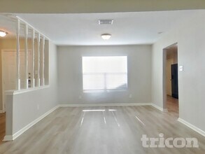 17506 Sundrop Ln in Houston, TX - Building Photo - Building Photo