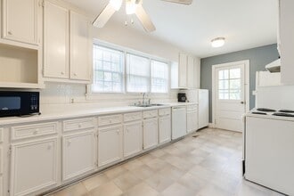 119 Merrilat Ave in Greenville, SC - Building Photo - Building Photo