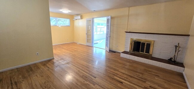 property at 1204 NW 10th St