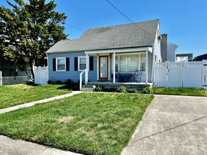 213 2nd St S in Brigantine, NJ - Building Photo - Building Photo