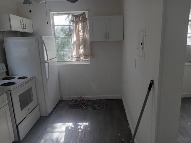 119 NE 63rd St in Miami, FL - Building Photo - Building Photo