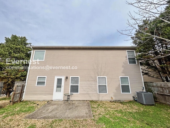 3529 Juneberry Way in Murfreesboro, TN - Foto de edificio - Building Photo