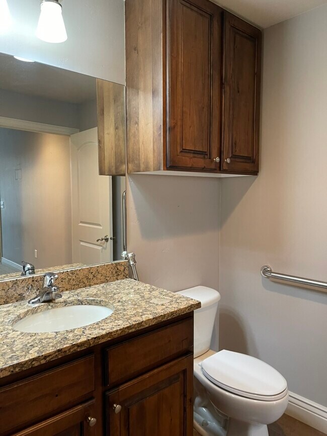 3944 S 900 E, Unit Millcreek Conduminum in Millcreek, UT - Foto de edificio - Building Photo