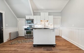 222 Whipple St in Manchester, NH - Building Photo - Building Photo