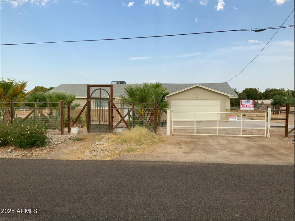 1702 S 176th Ave in Goodyear, AZ - Building Photo
