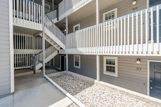 720 City Park Ave in Fort Collins, CO - Foto de edificio - Building Photo