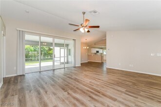 2929 SW 7th Pl in Cape Coral, FL - Building Photo - Building Photo