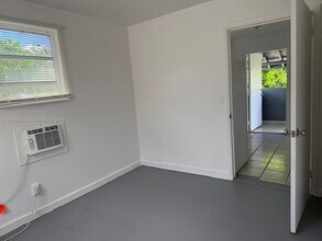 632 42nd St in West Palm Beach, FL - Building Photo - Building Photo
