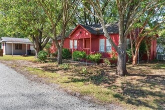 259 Hiland Ln in Pottsboro, TX - Building Photo - Building Photo