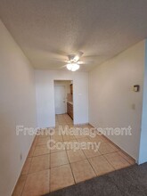 4312 E Sierra Madre Ave in Fresno, CA - Building Photo - Building Photo