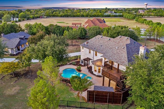 8285 Falcon Ct in Prosper, TX - Foto de edificio