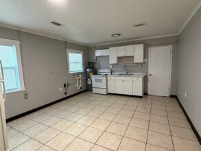 1109 W Wall St in Griffin, GA - Building Photo - Building Photo